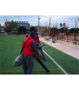 MANTENIMIENTO CAMPOS DE FUTBOL 2